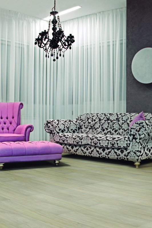 LVT / Linha Essence / Coleção Hit / Residencial / Sala de estar e jantar / fava / 9346662