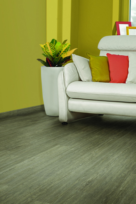 LVT / Linha Essence / Coleção Hit / Residencial / Sala de estar e jantar / cupuaçu / 9347668