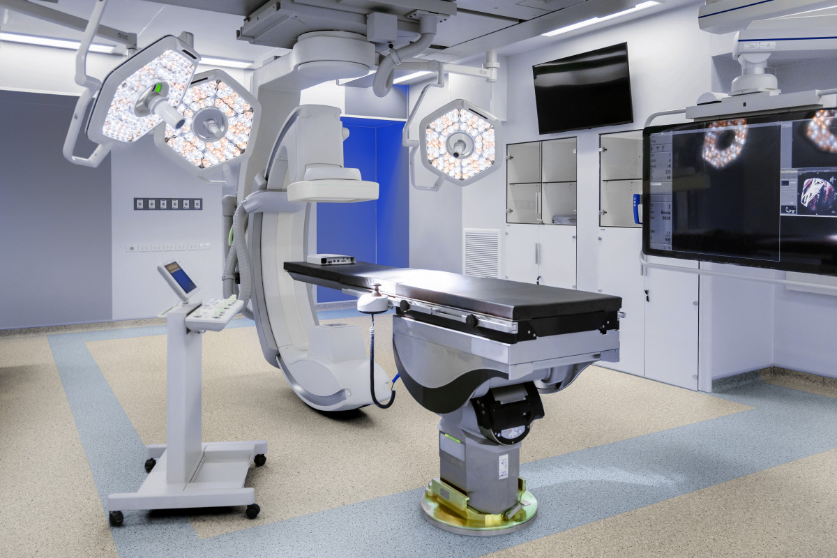 Mantas Comerciais / Linha iQ Toro SC / Saúde / Salas assépticas e Salas de operações / 3093960 e 3093966